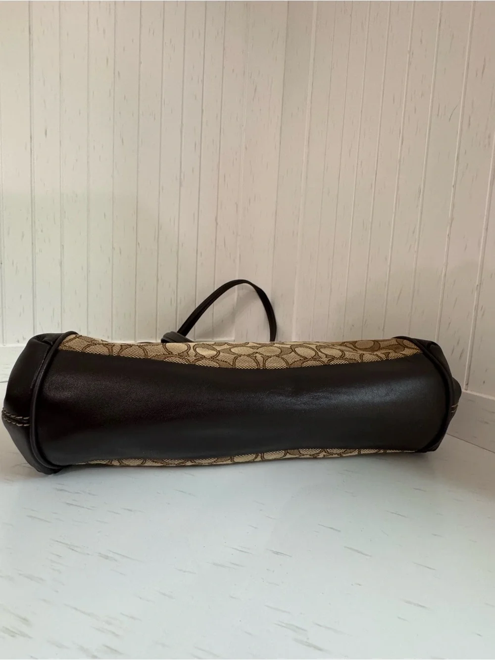 Coach signature lexy